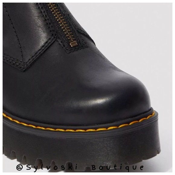 🖤DR MARTENS TAMELA BLACK WYOMING BOOTS NWT 🖤 - Picture 8 of 15